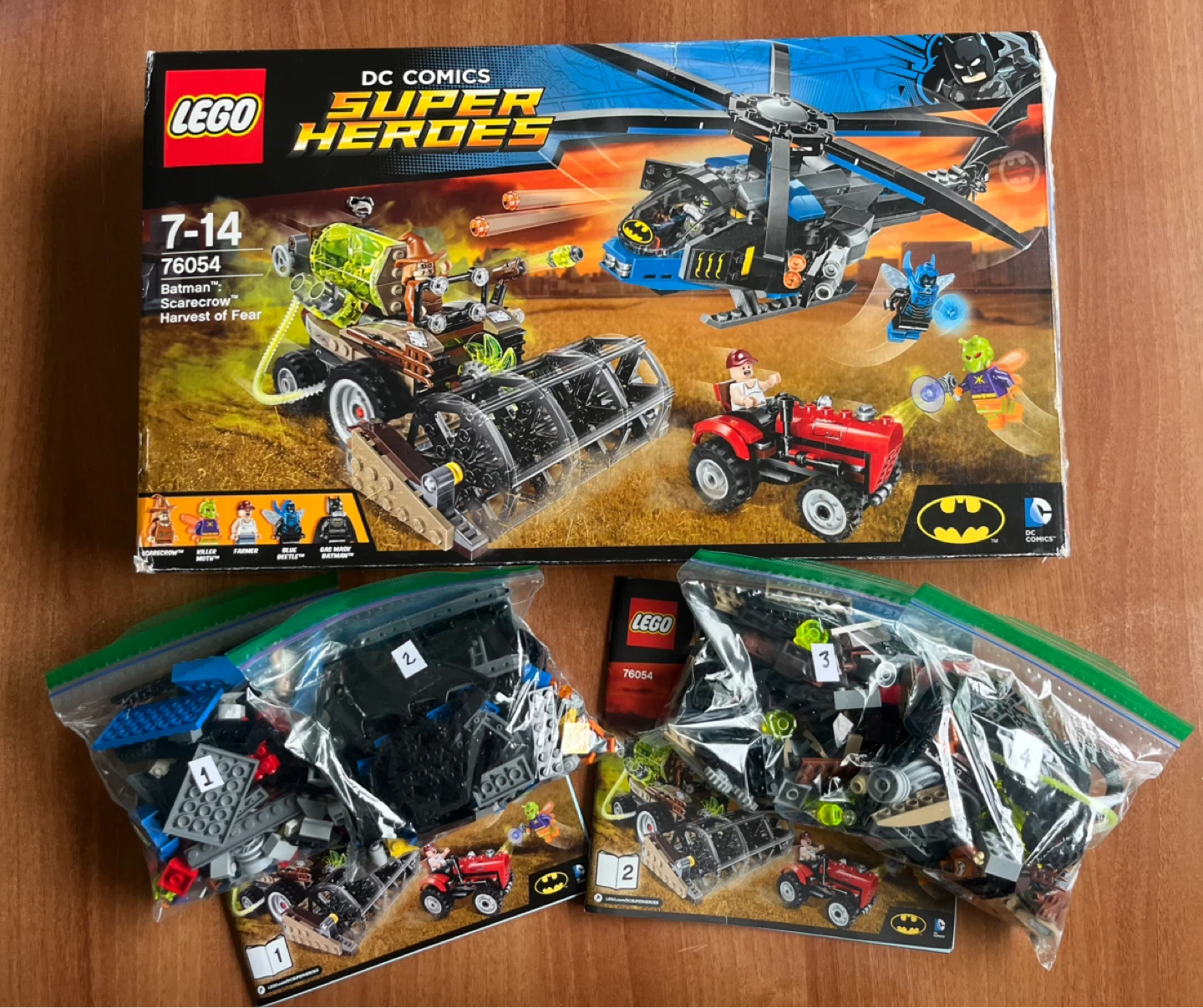 LEGO 76054 Batman Scarecrow Harvest of Fear Super Heroes Set