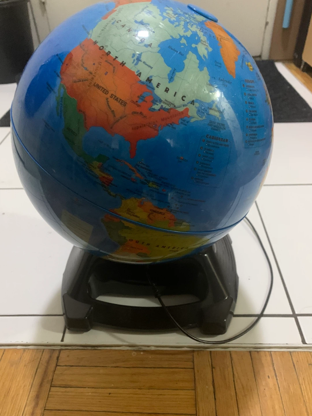 LeapFrog Magic Adventures Globe - photo 2