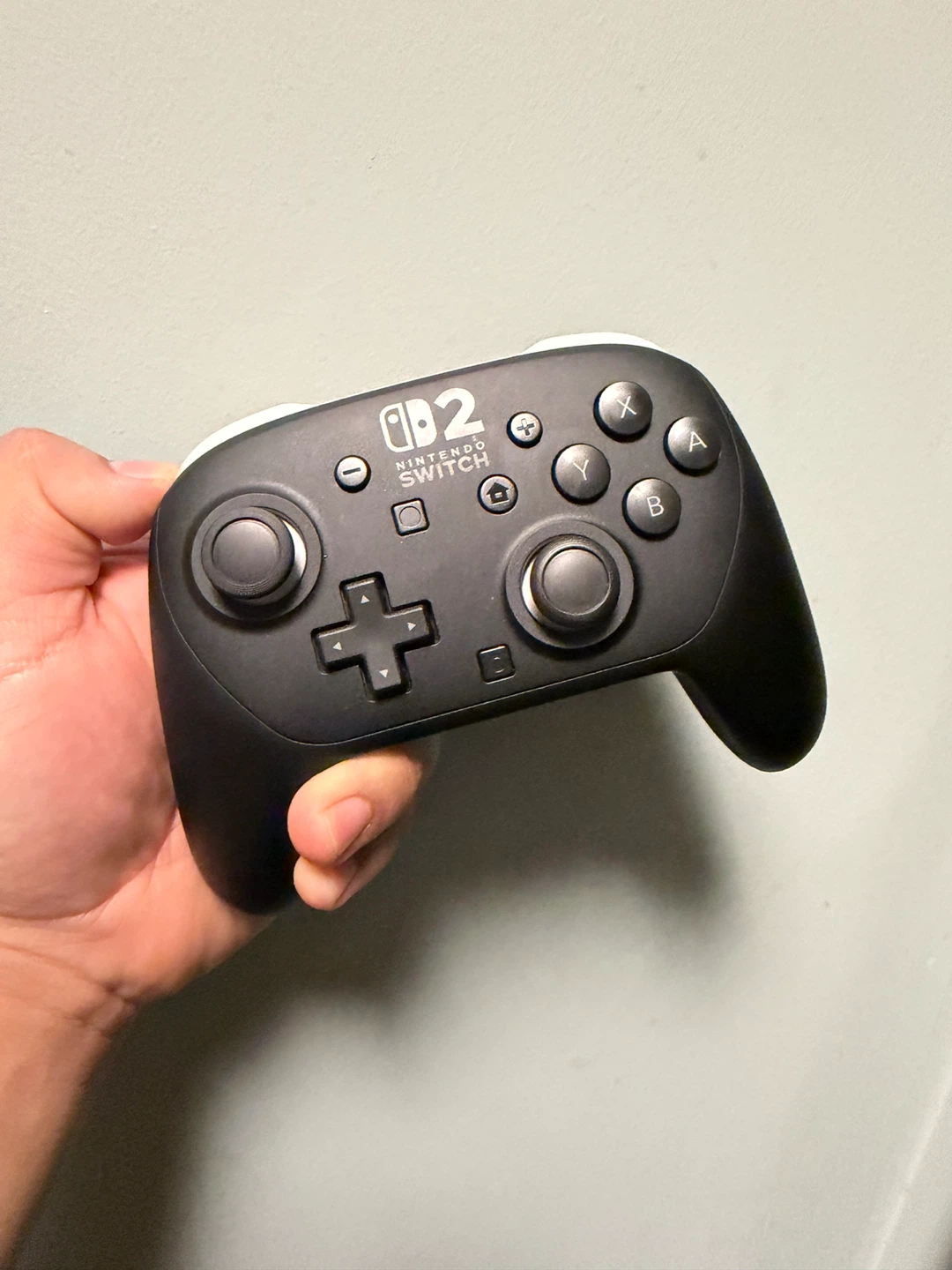 Nintendo Switch Pro Controller 2