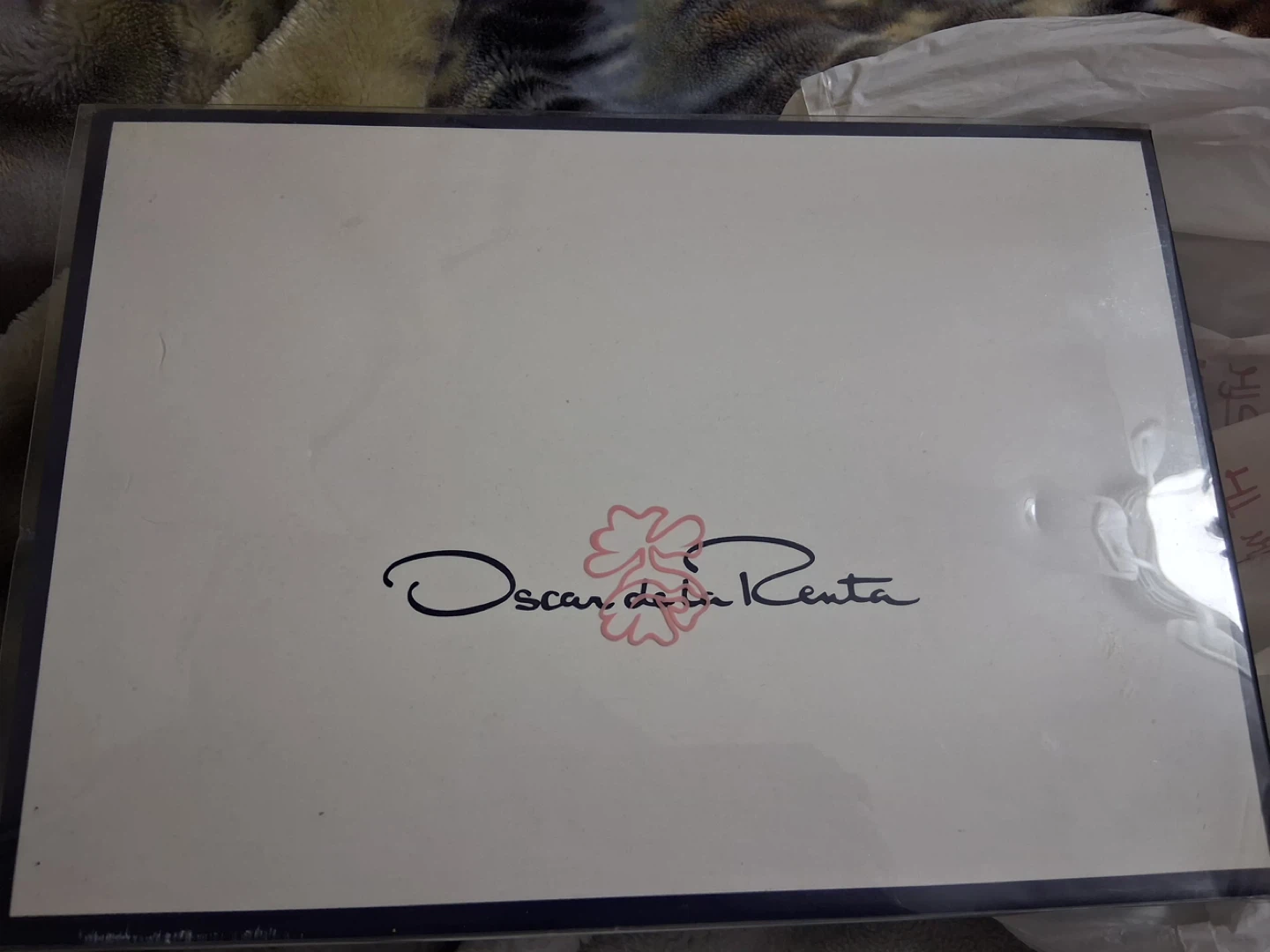 Oscar de la Renta "Active" Body Lotion & Body Bath Gift Set