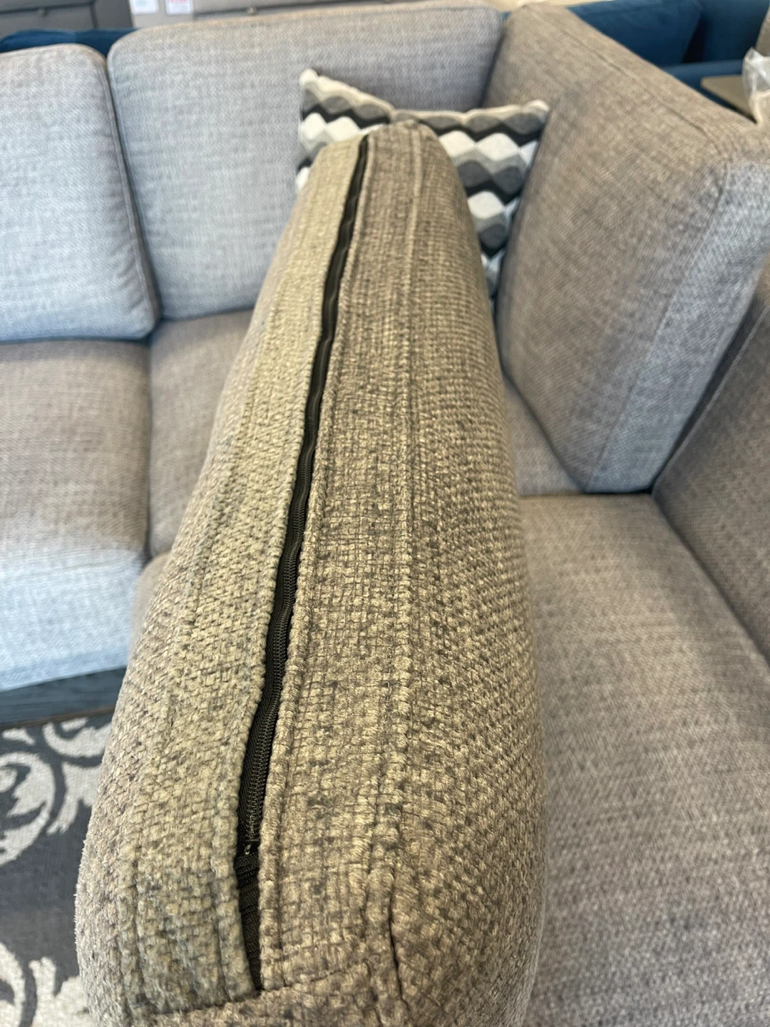 🔥 FLOOR MODEL SECTIONAL SALE 🔥 - photo 3