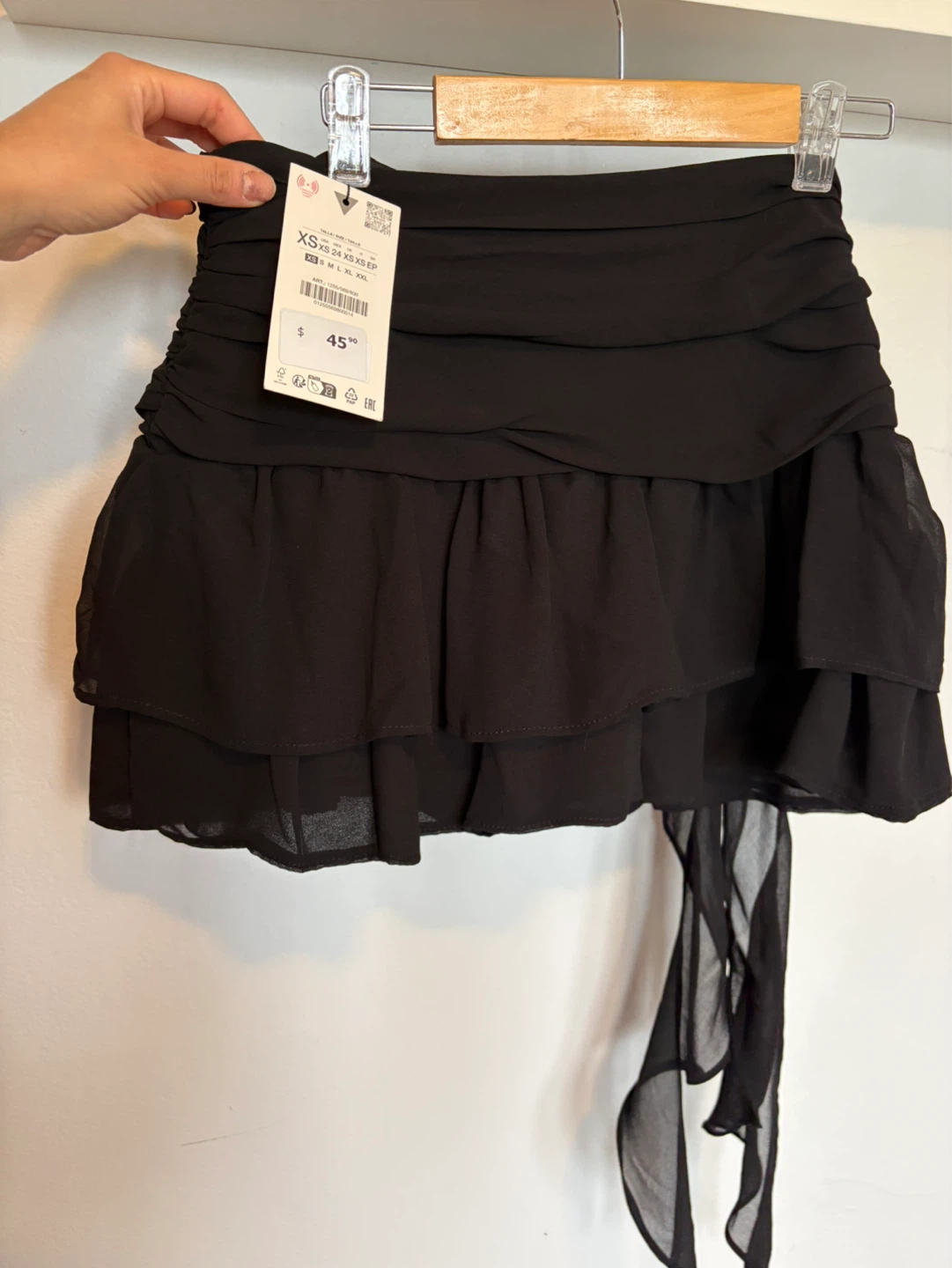 ZARA Black Ruffle Mini Skirt XS - photo 4