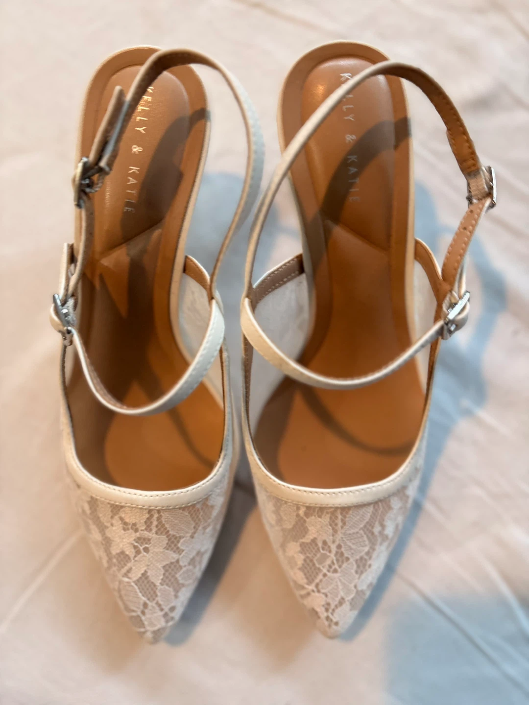 Kelly & Katie White Lace Heels Size 8M