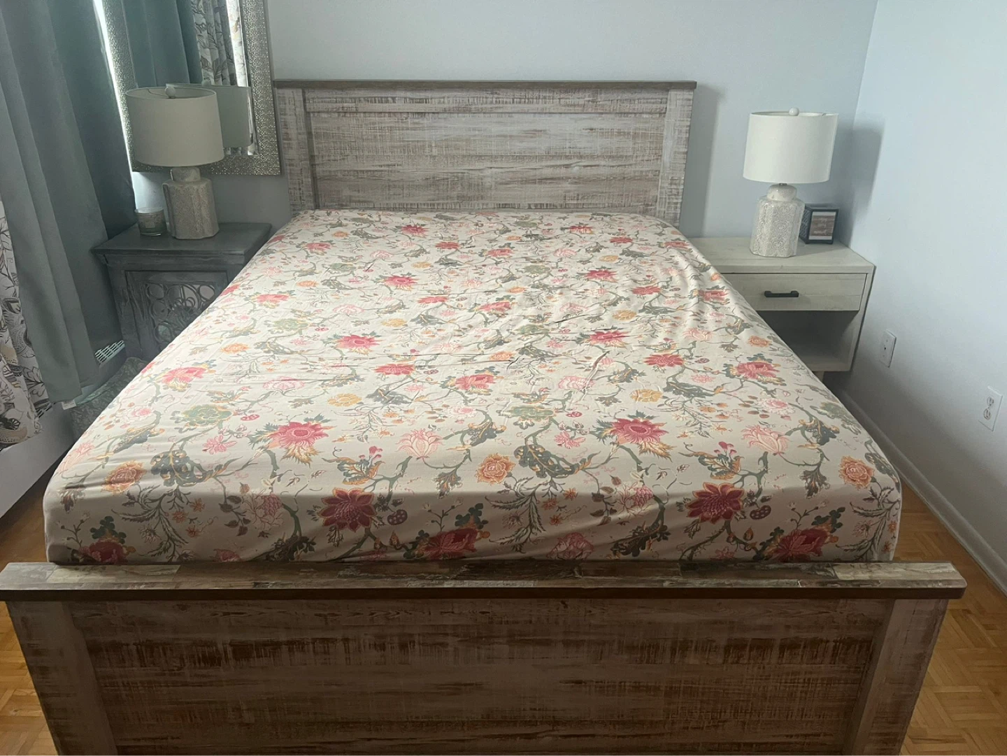 Farmhouse Style Wood Dresser and Bed Frame Set - photo 5