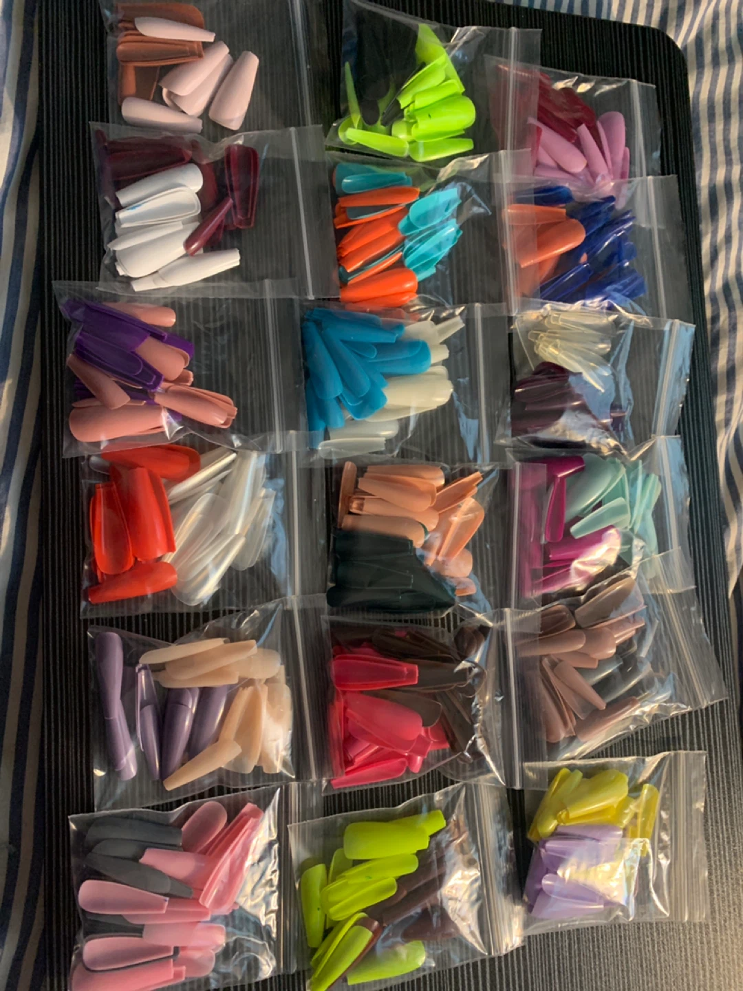 Mixed Colour False Nails - multiple colours - take all for $30