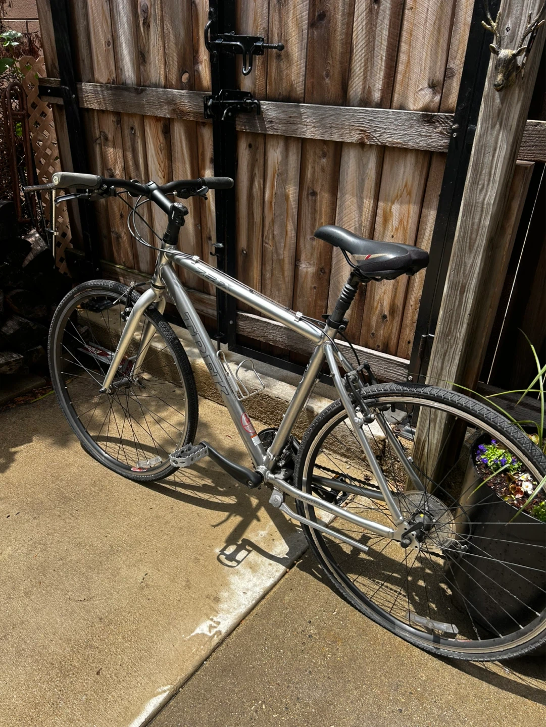 Trek 7.2 FX Hybrid Bike - 20" 51cm Frame - photo 4