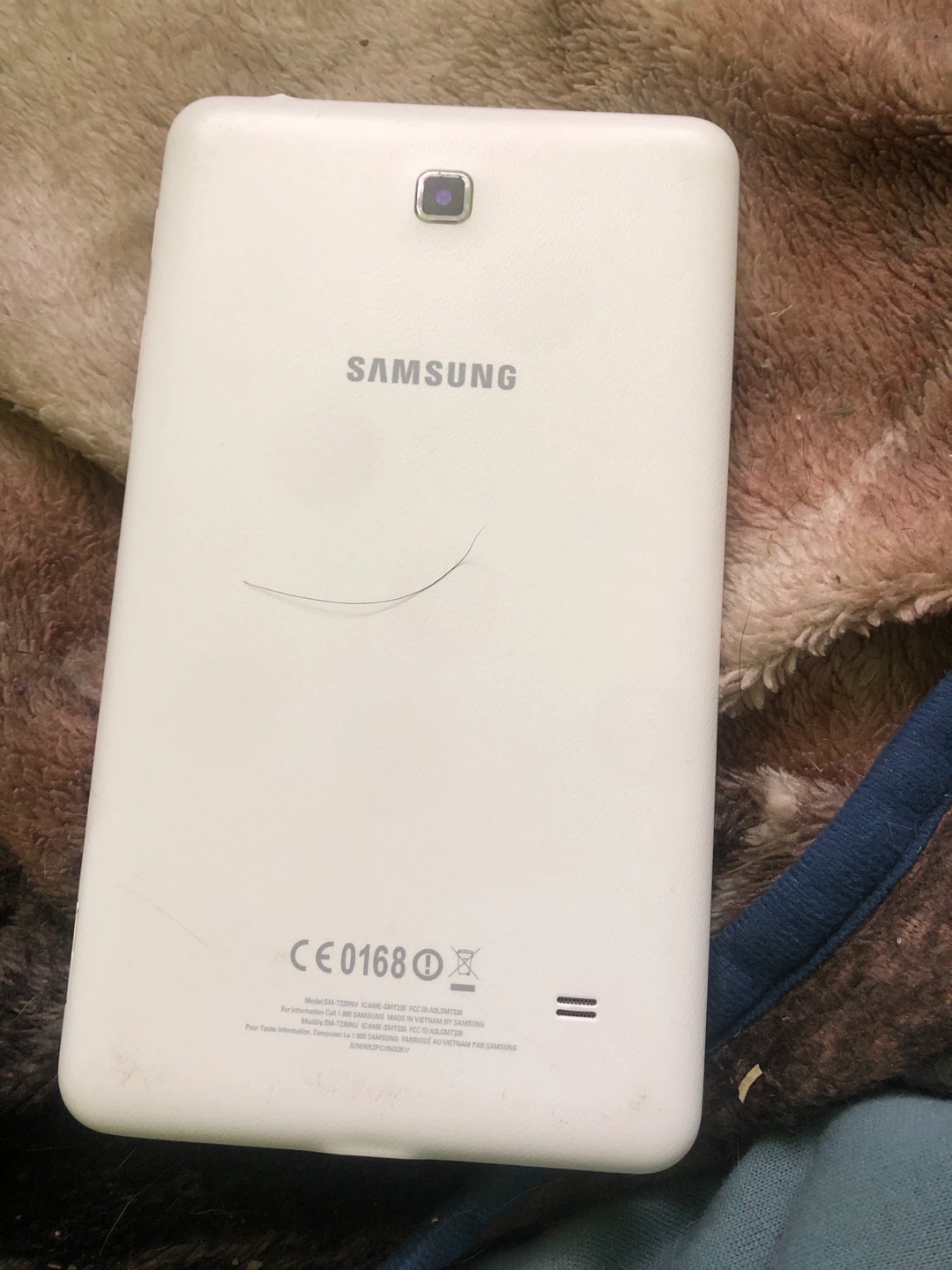 Samsung Galaxy Tab 3 Lite - photo 2