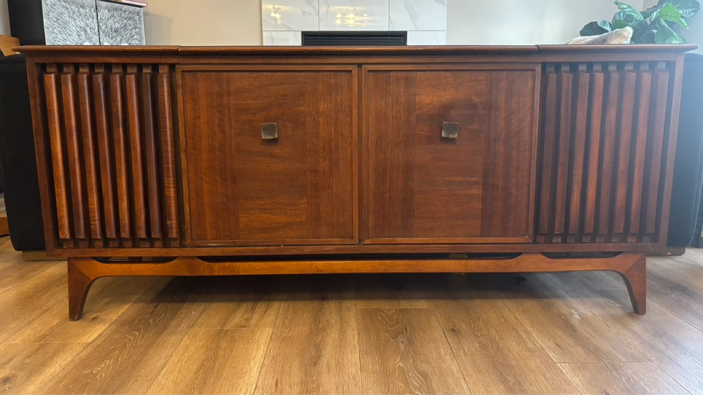 Mid-Century Modern Record Console / Credenza - photo 3