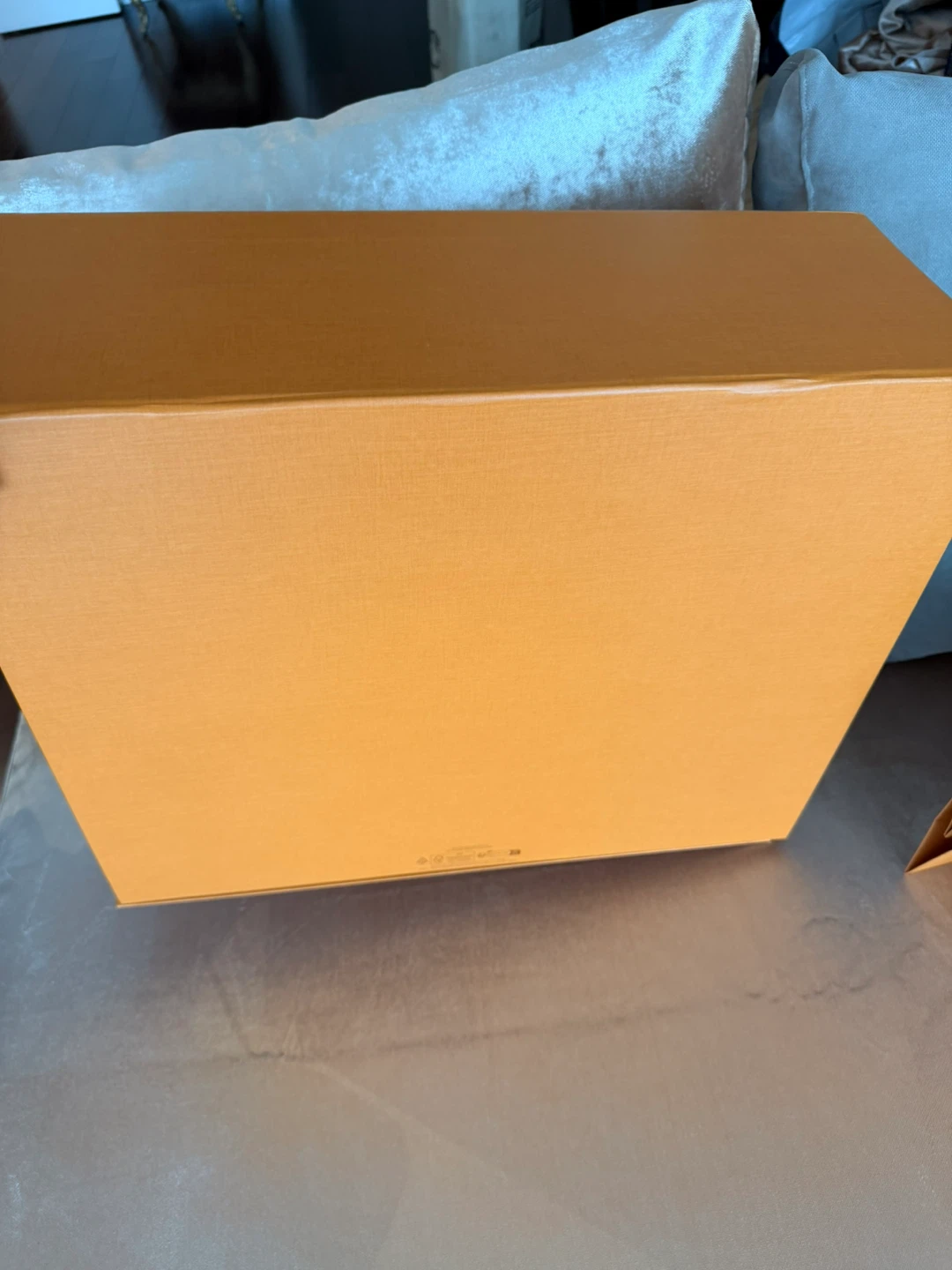 Louis Vuitton Orange Gift Box - photo 5