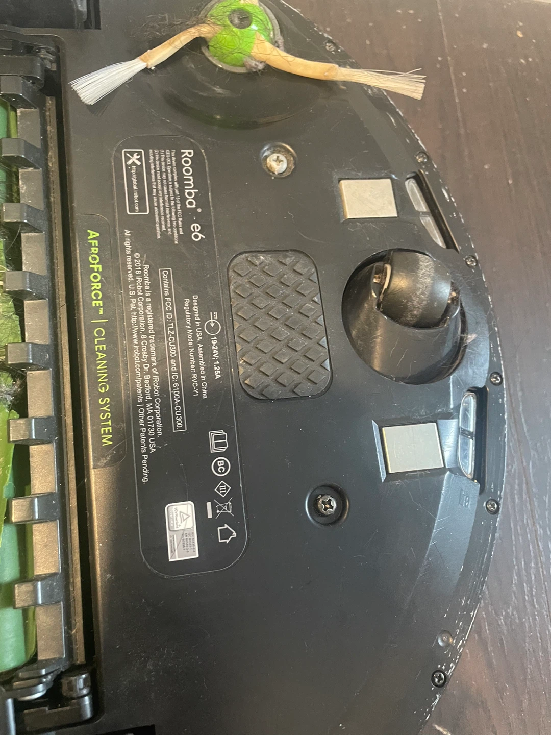 Parts only**iRobot Roomba e6 Robot Vacuum - photo 2