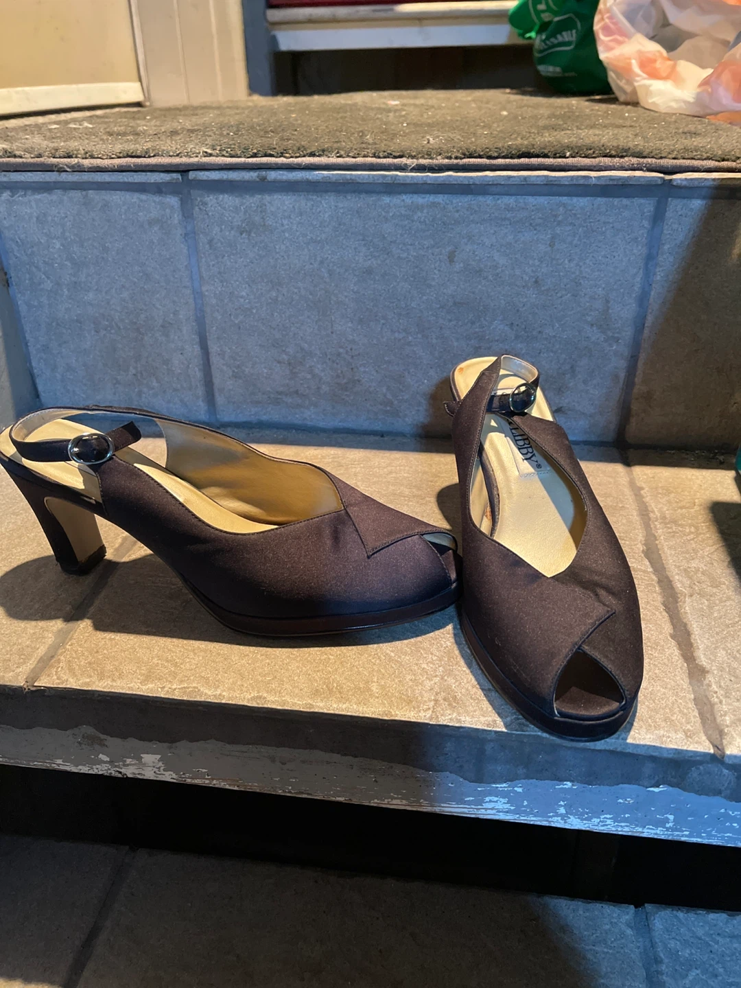 Libby's Women's Slingback Heels