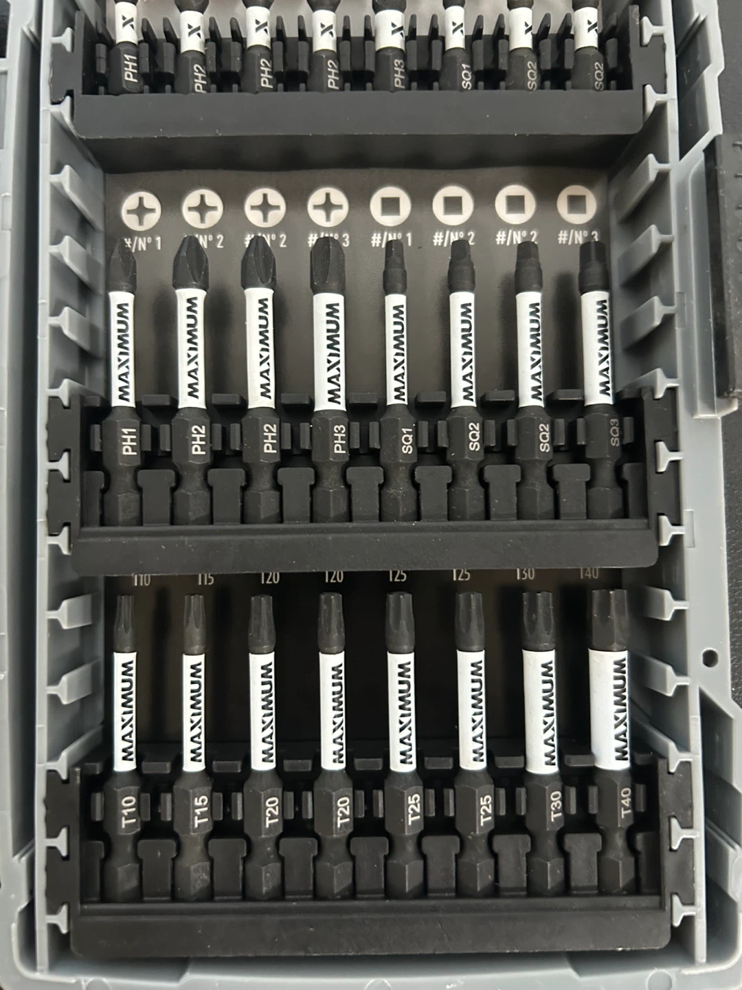 Maximum carbide 40 pc bit set - photo 2