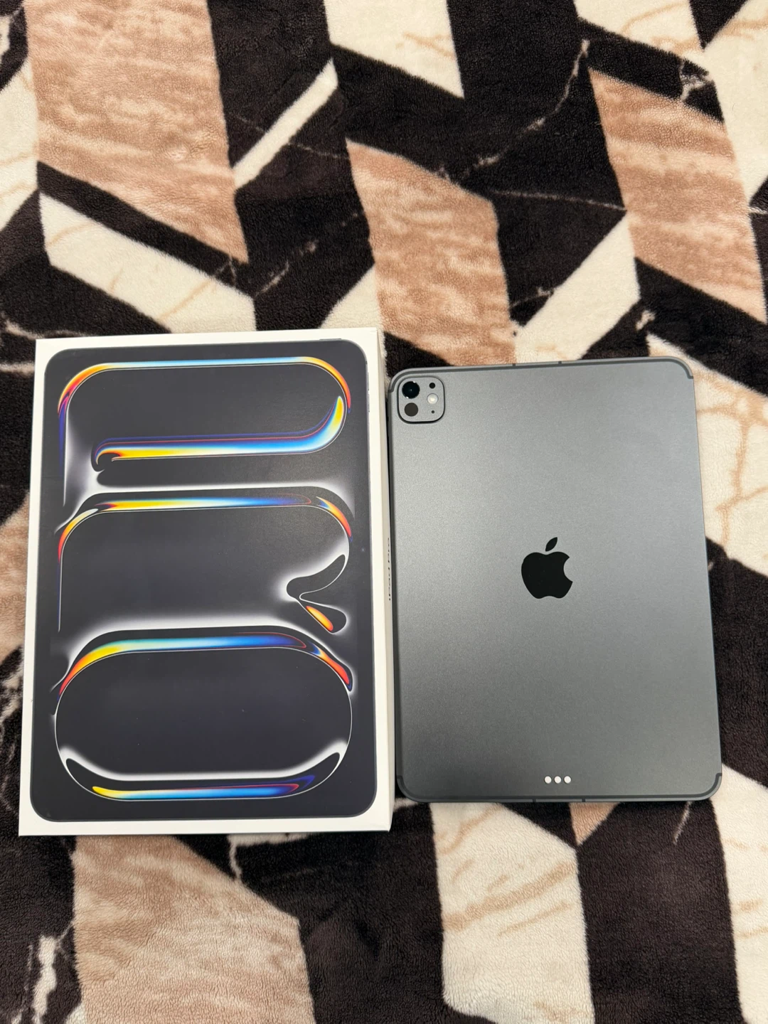 Apple iPad Pro 11-inch (M5) Wi-Fi + Cellular 256GB - photo 2