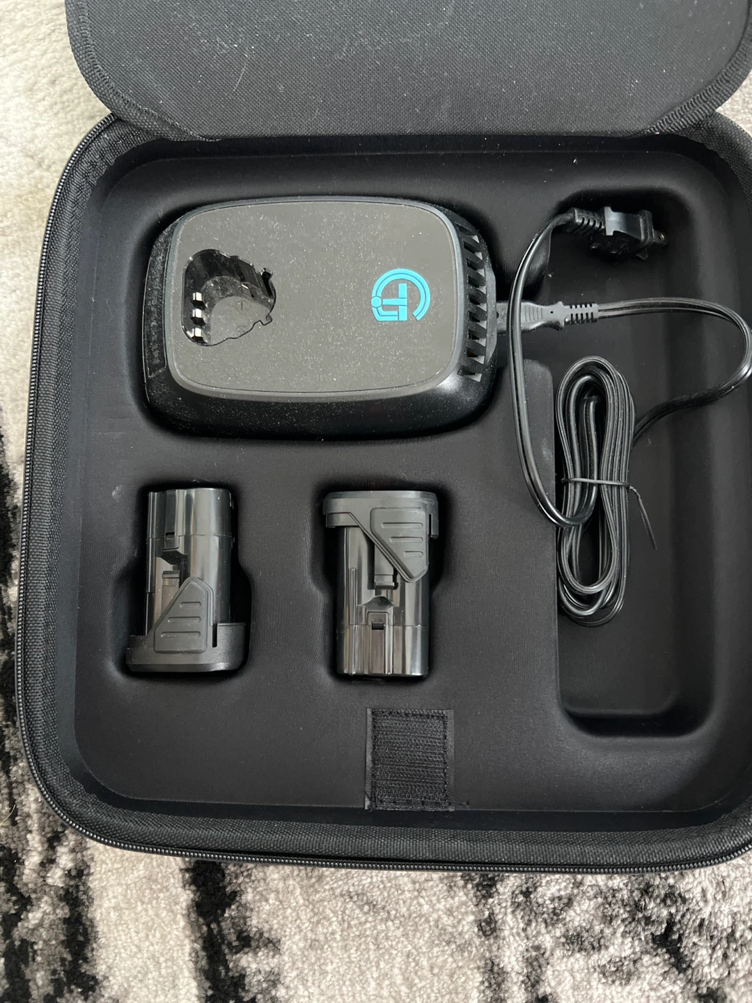 Theragun G2PRO Percussion Massager with Accessories - photo 4