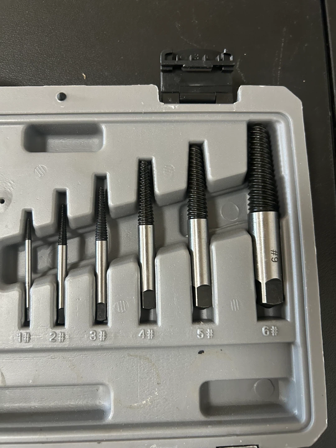 MAXIMUM Bolt removal/easy out set - new - photo 2