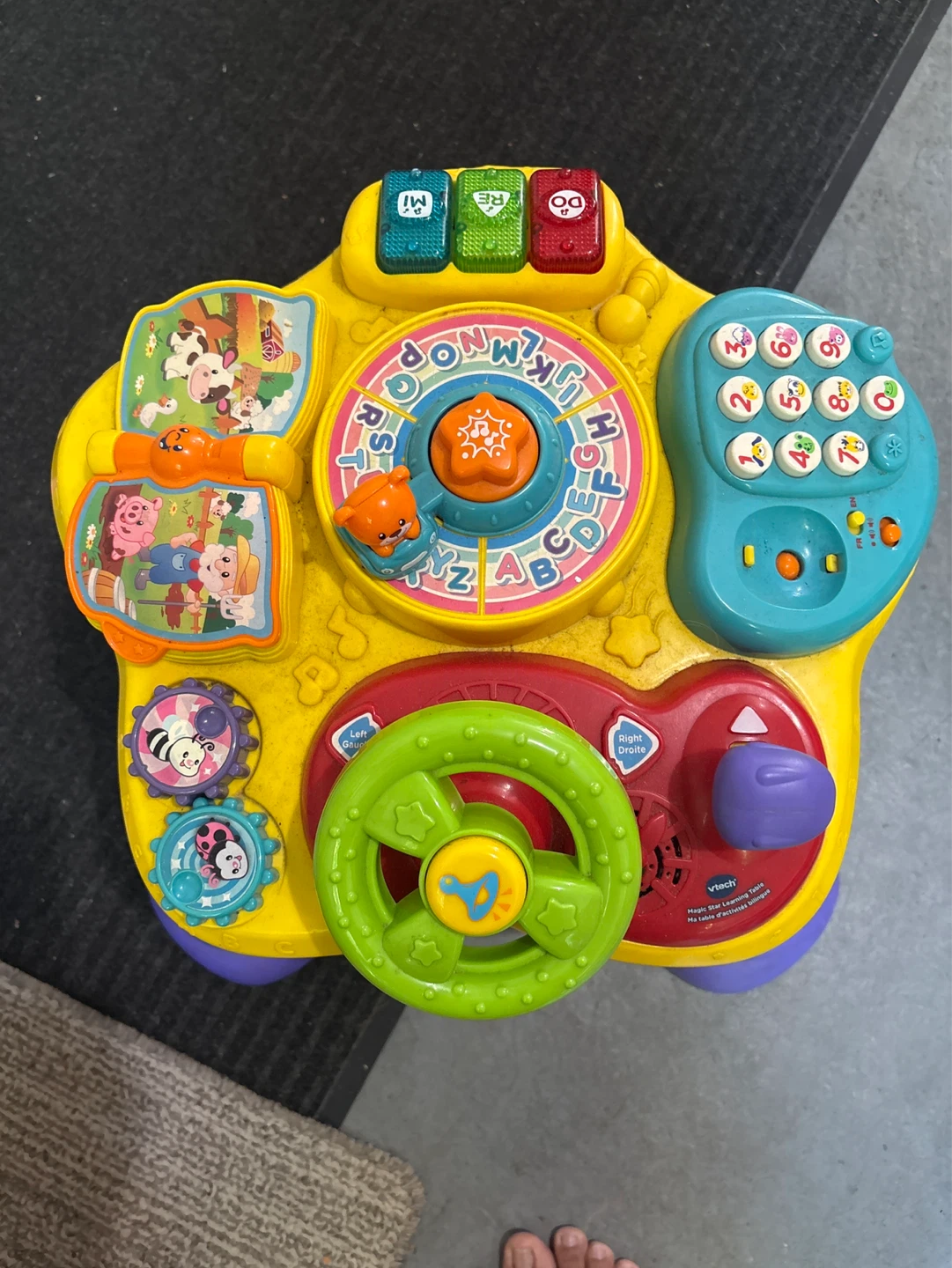 VTech Magic Star Learning Table - Bilingual