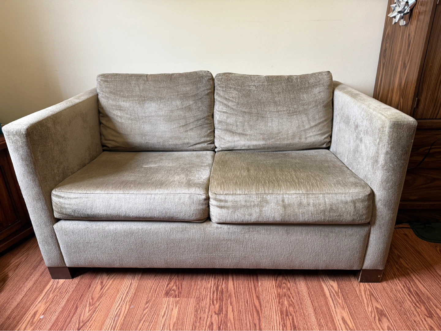 Light Brown/Army Green Loveseat Sofa - photo 2