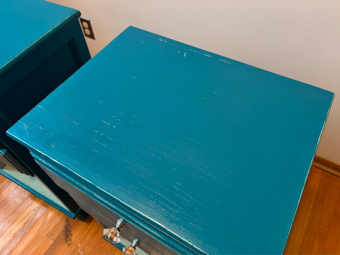 Vintage Teal Nightstands with Crystal Knobs - photo 4