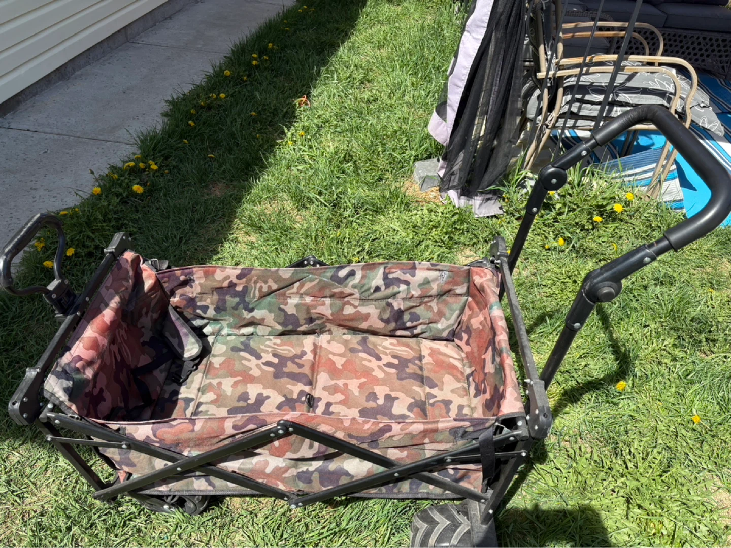 Camo Folding Stroller Wagon