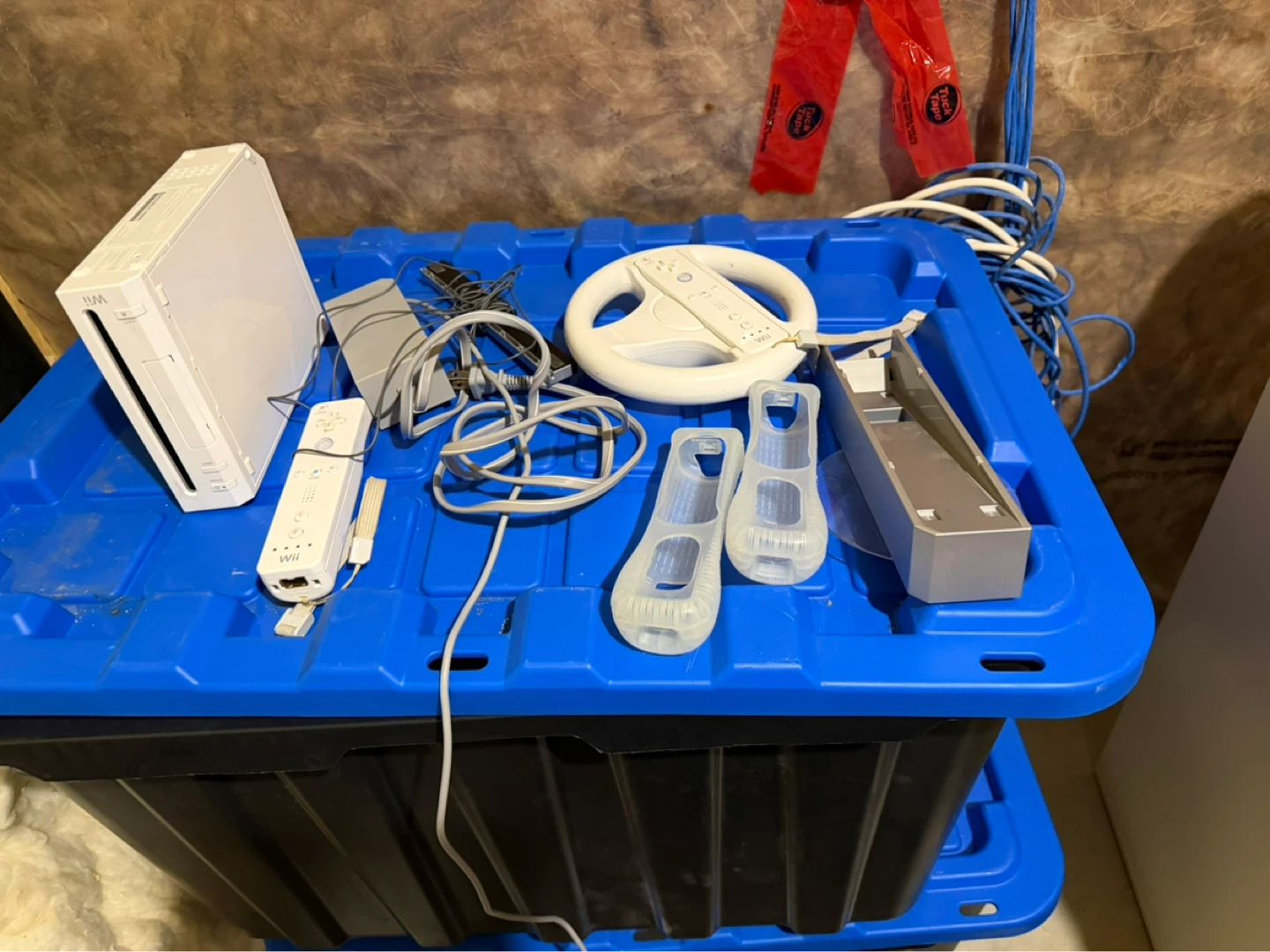 Nintendo Wii Console with Accessories - photo 2