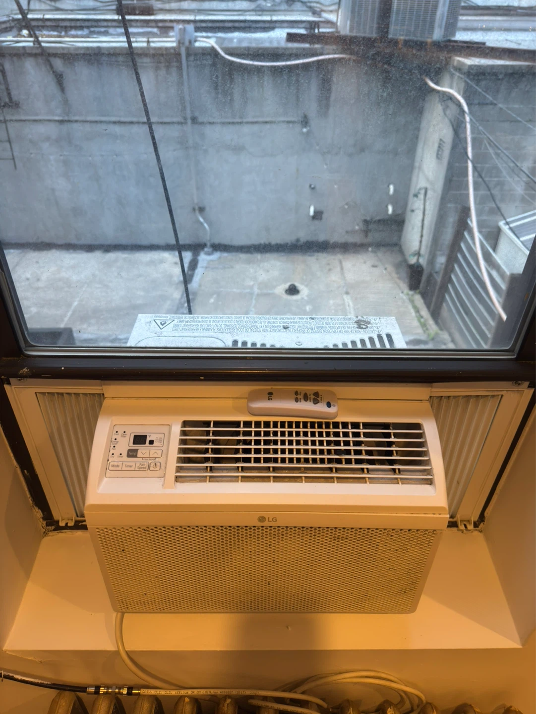 LG Window Air Conditioner with Remote 5,000 BTU | Gramercy, NYC