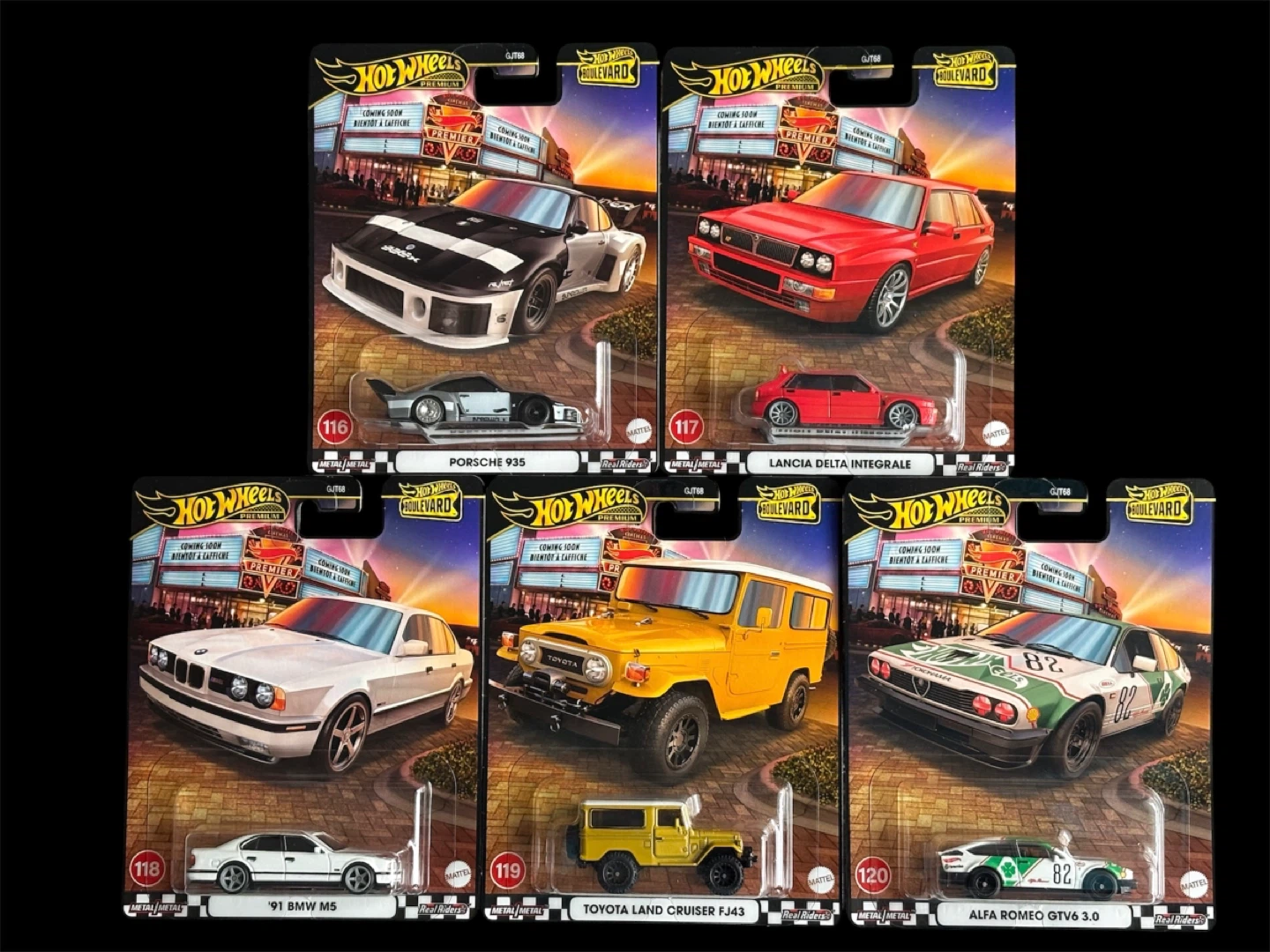 Hot Wheels Premium Boulevard 116-120