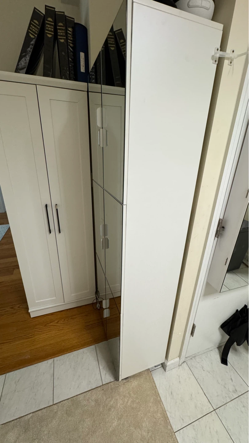White Shoe Storage Cabinet with Mirrored Doors - photo 2