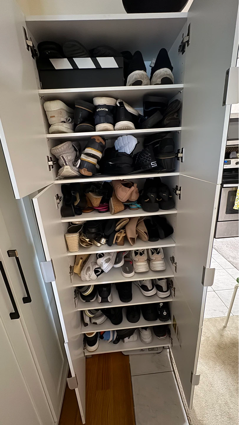 White Shoe Storage Cabinet with Mirrored Doors - photo 3
