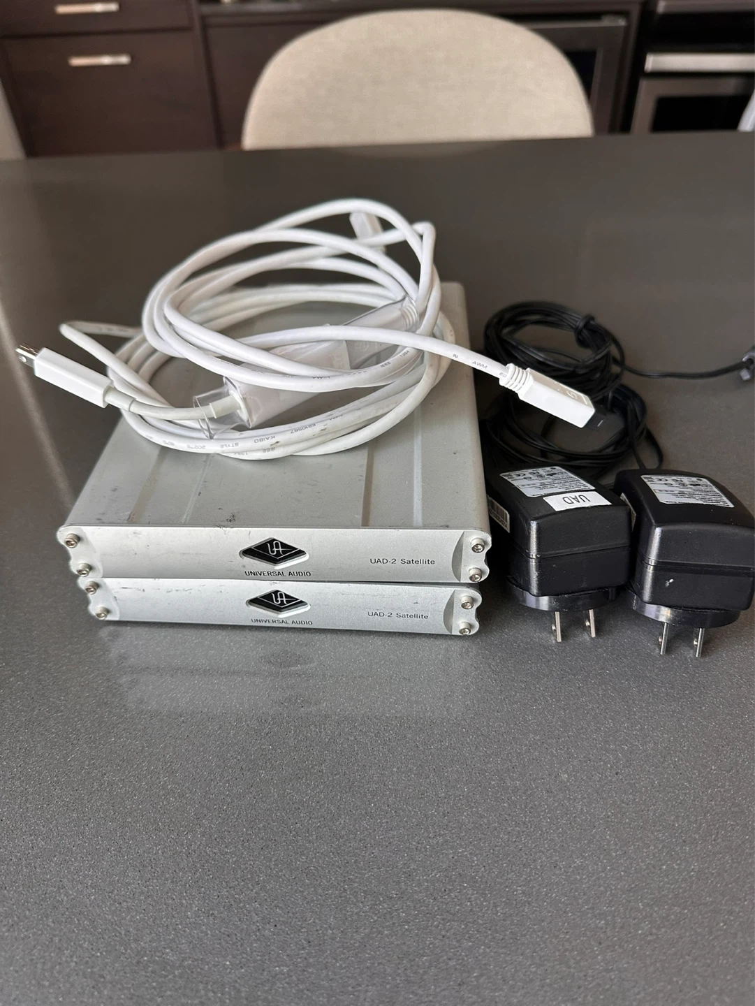 Universal Audio UAD-2 FireWire Satellite QUAD (2 units)