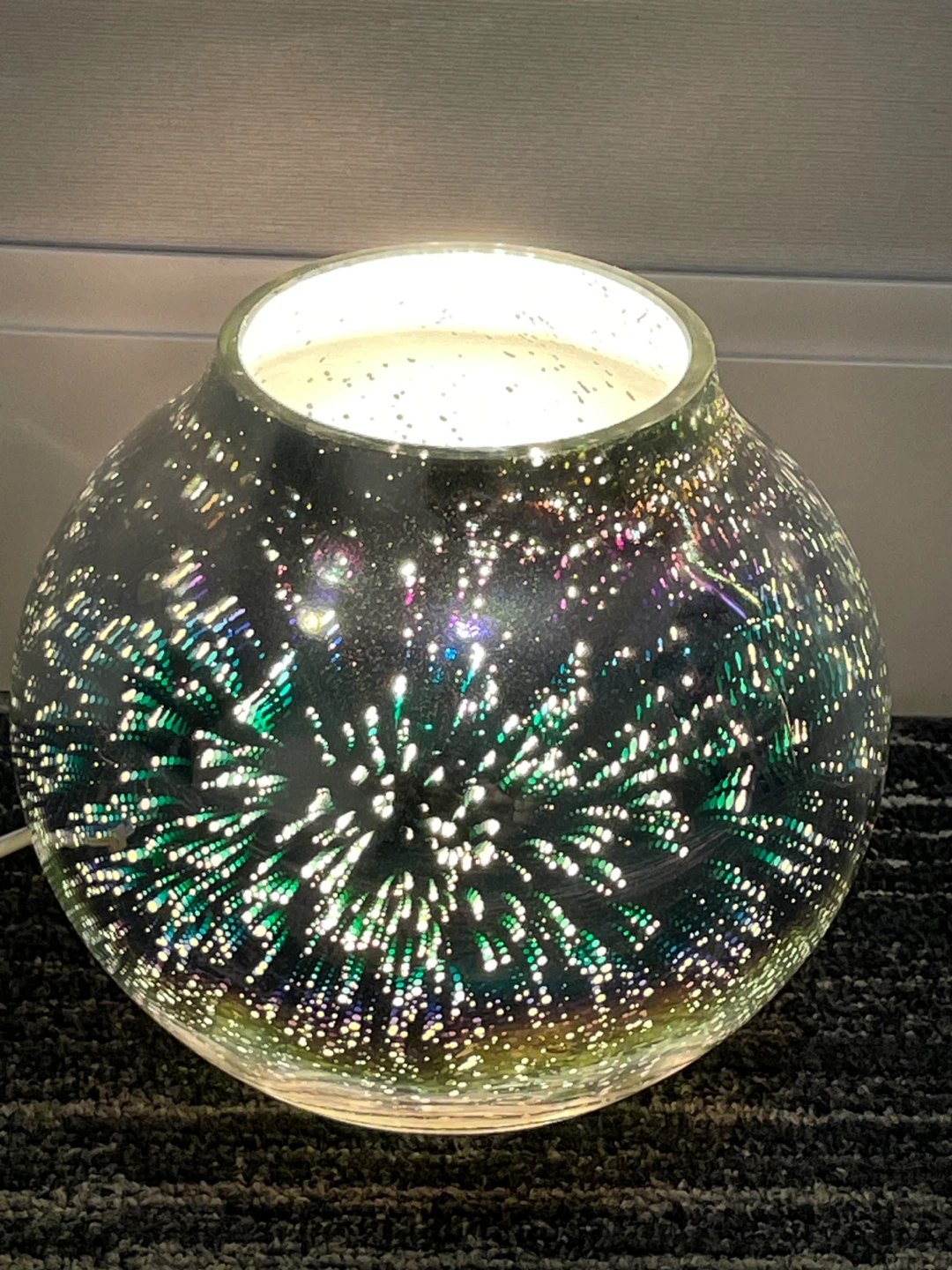 3D Glass Diffuser Lamp with G40/25W Light - photo 3