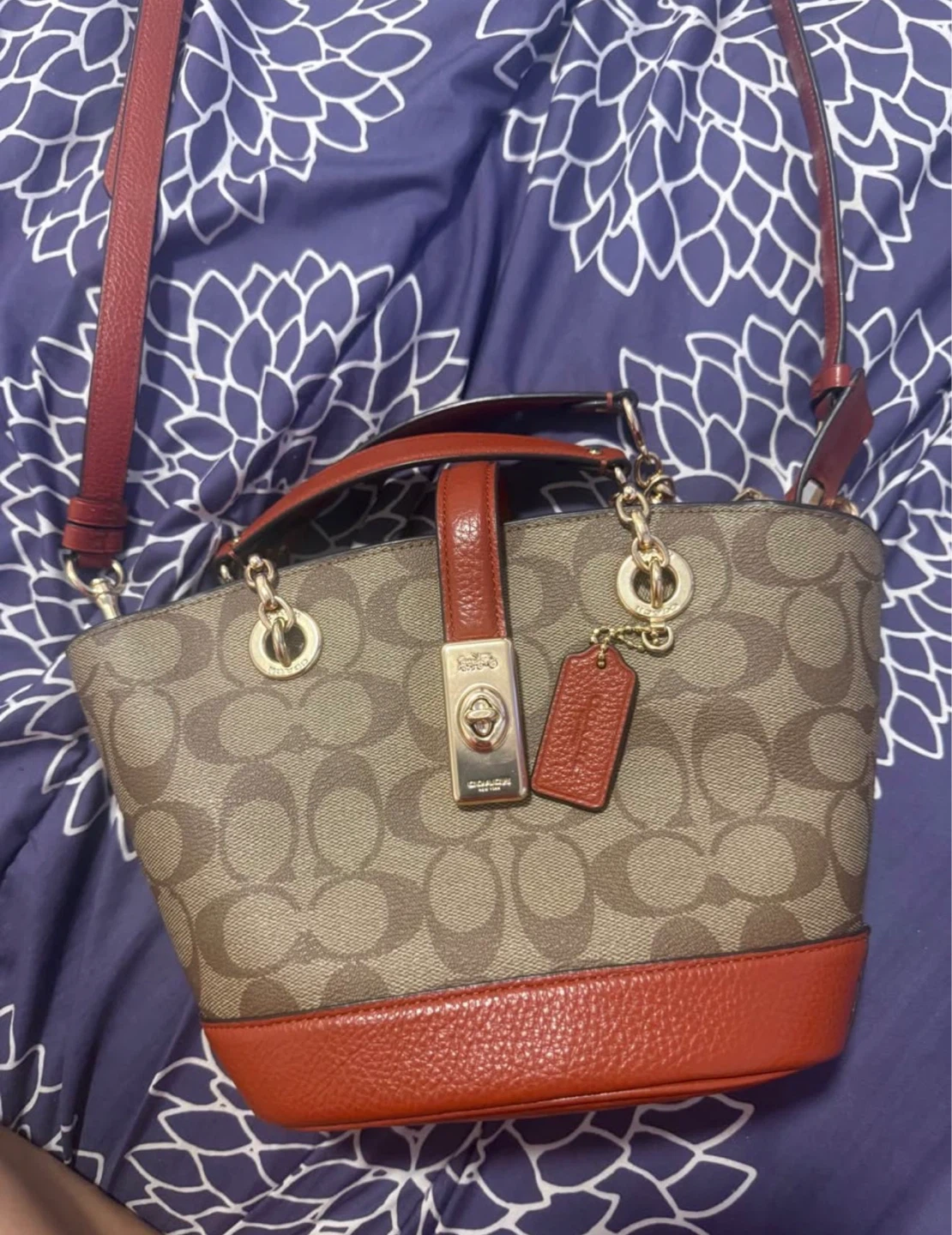 Coach Signature Canvas Crossbody Bag - photo 5