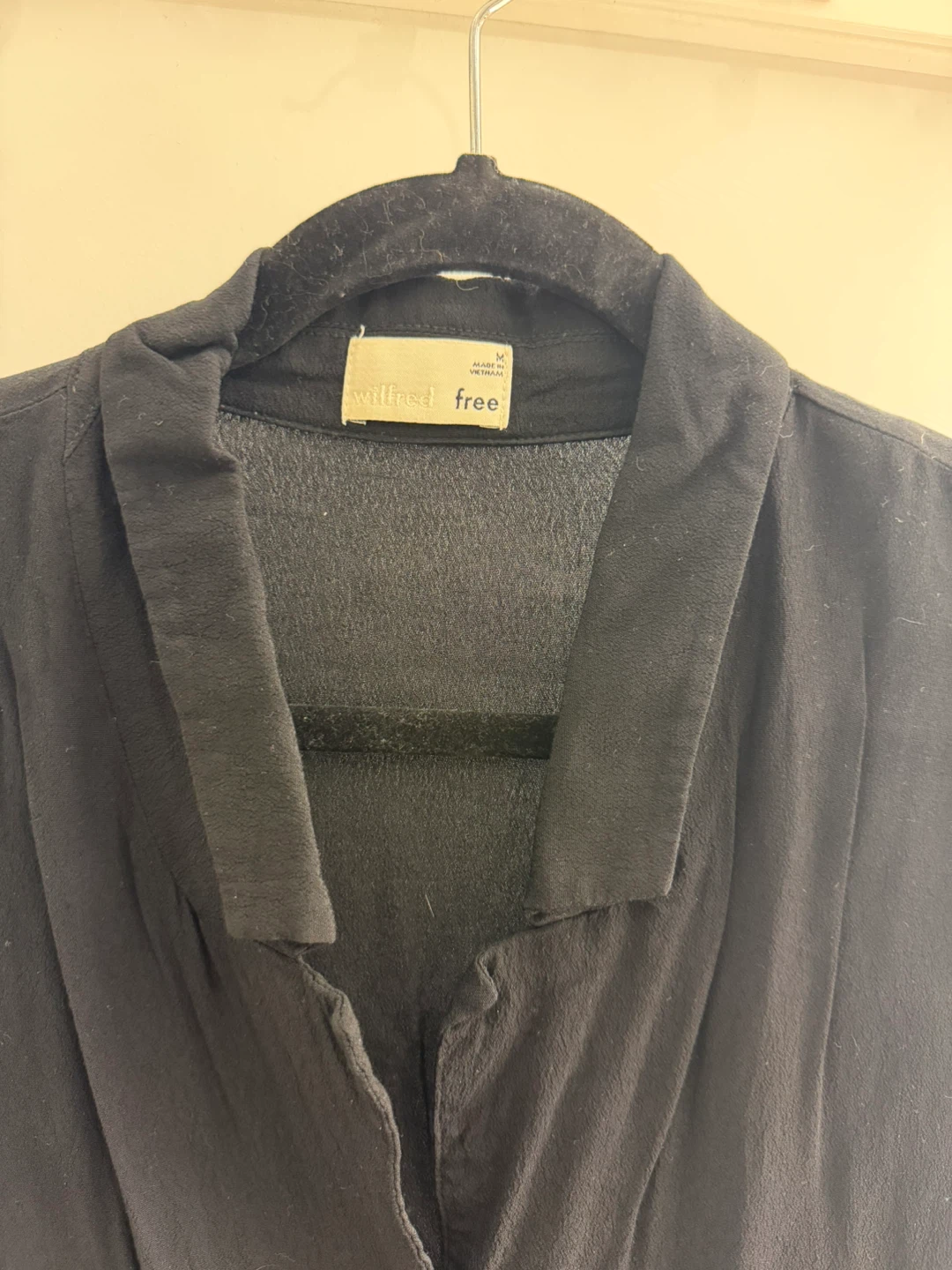 Aritzia black collared dress size M - photo 2