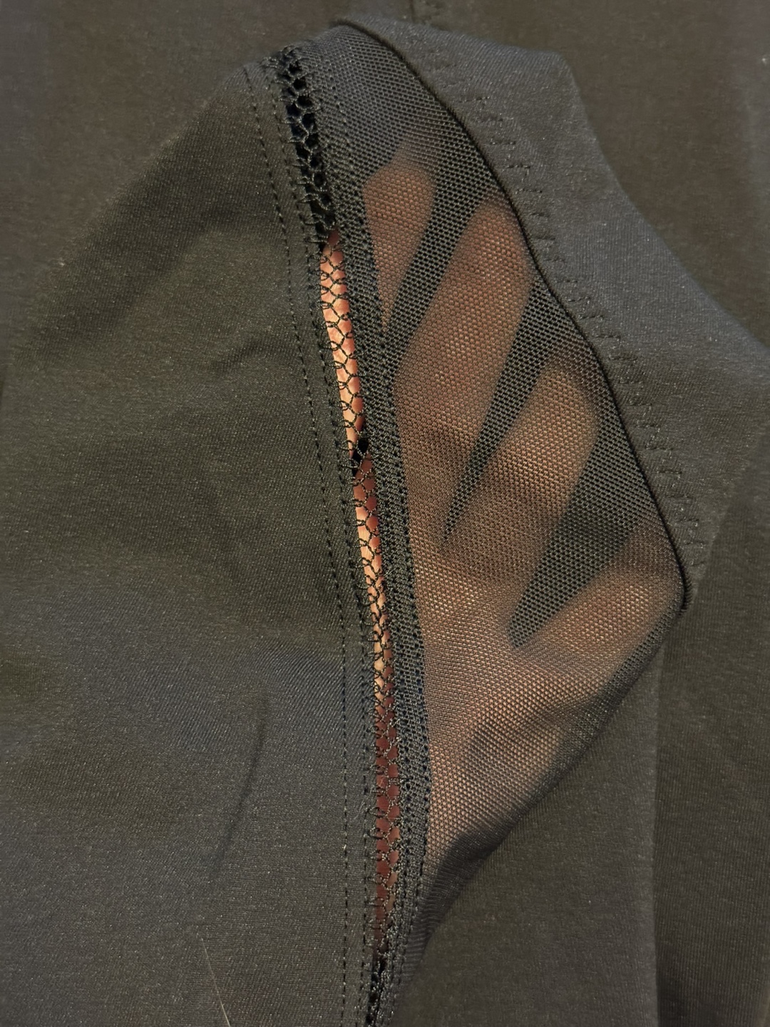 Lululemon Black Mesh Leggings - photo 3