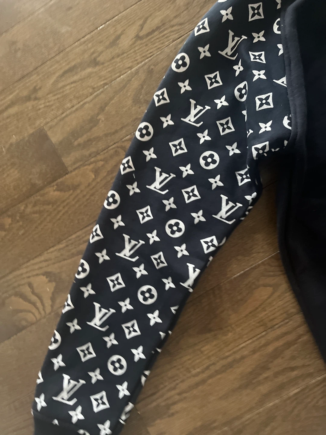 Louis Vuitton Monogram Sleeve Hoodie - photo 3