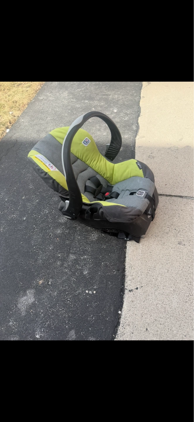Evenflo-LiteMax Infant CarSeat