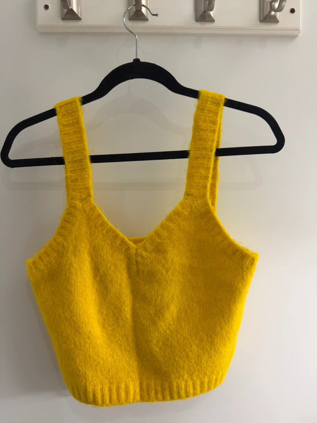 Zara Yellow Knit Cropped Tank Top - Size L