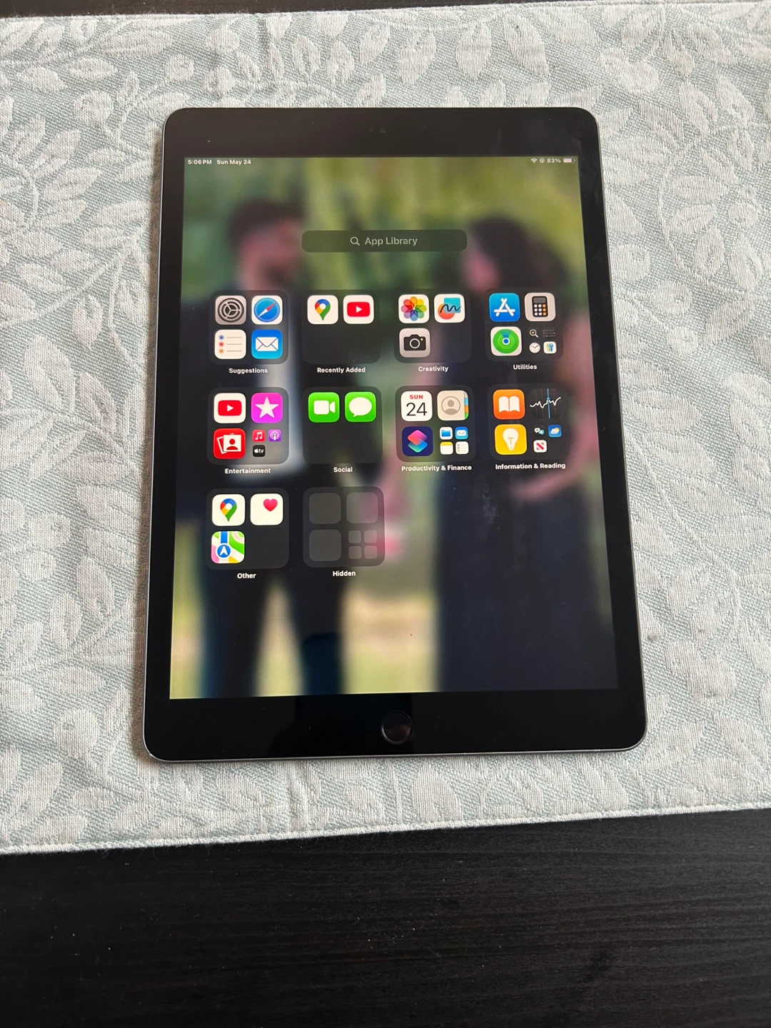 Apple iPad 8th Gen 32GB WiFi Space Grey