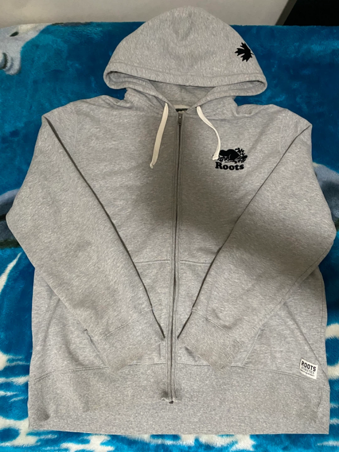 Mens roots clothing