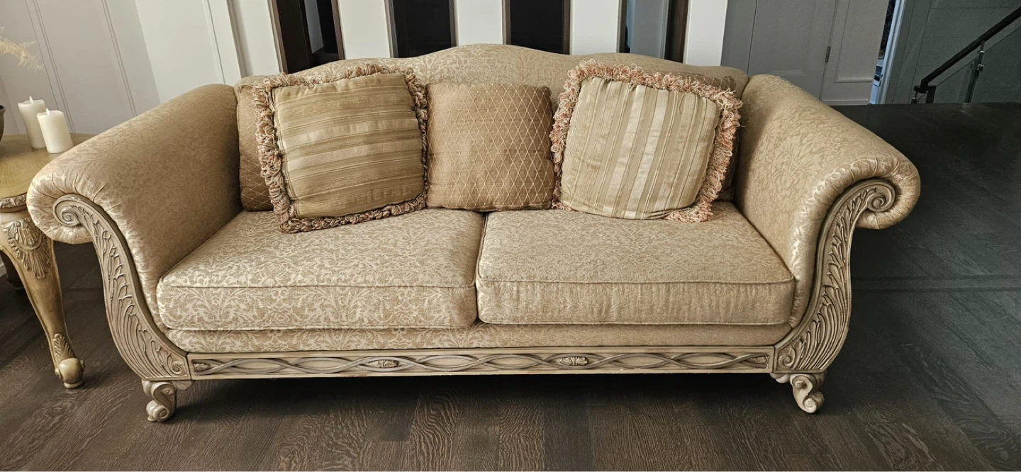 Cream and Gold Ornate Sofa - photo 2