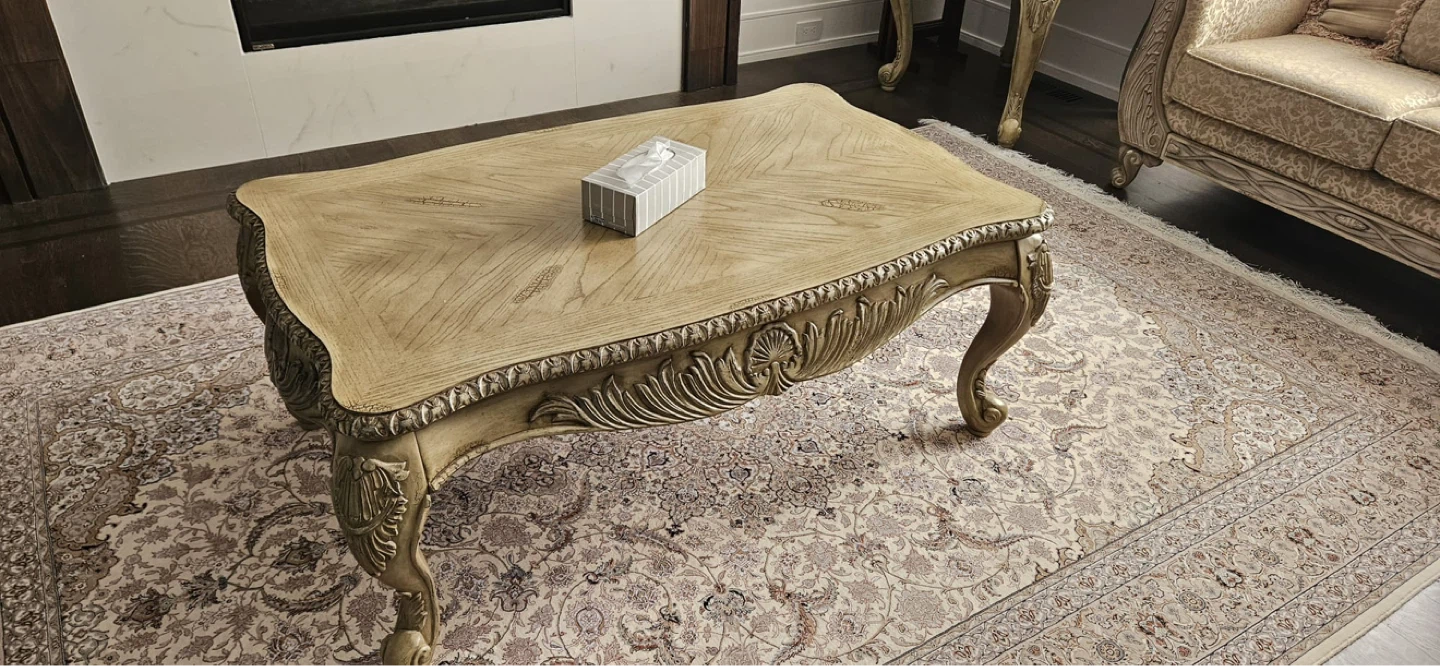 Cream and Gold Ornate Sofa - photo 5