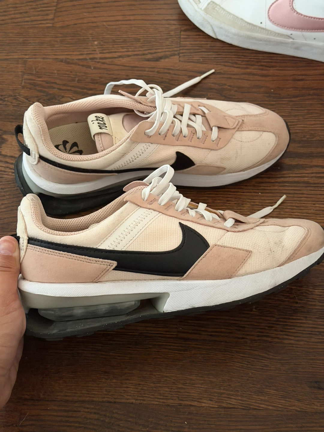 Nike Women's Shoes - photo 2