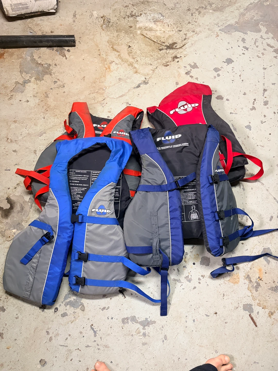 Set of adult Fluid Life Jackets - photo 5