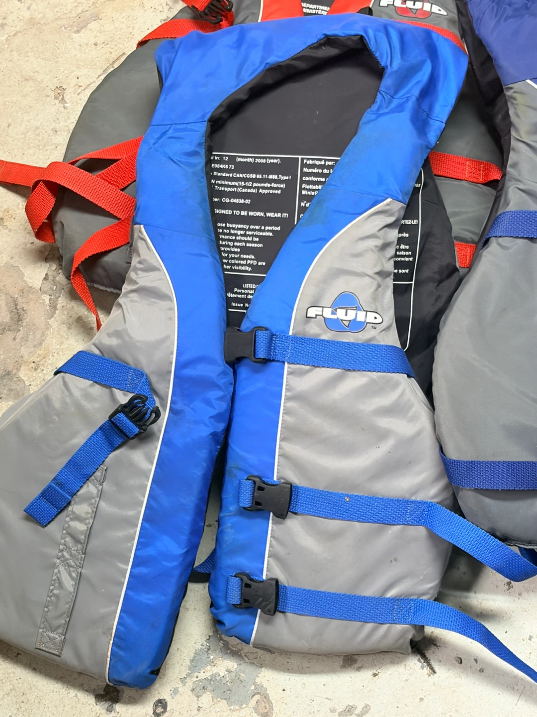 Set of adult Fluid Life Jackets - photo 4