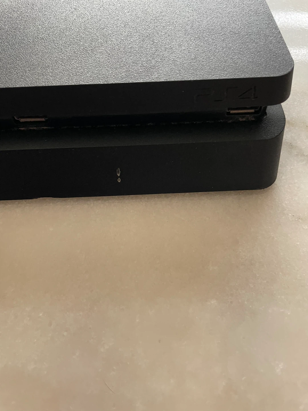 Sony PlayStation 4 Slim Console - photo 3
