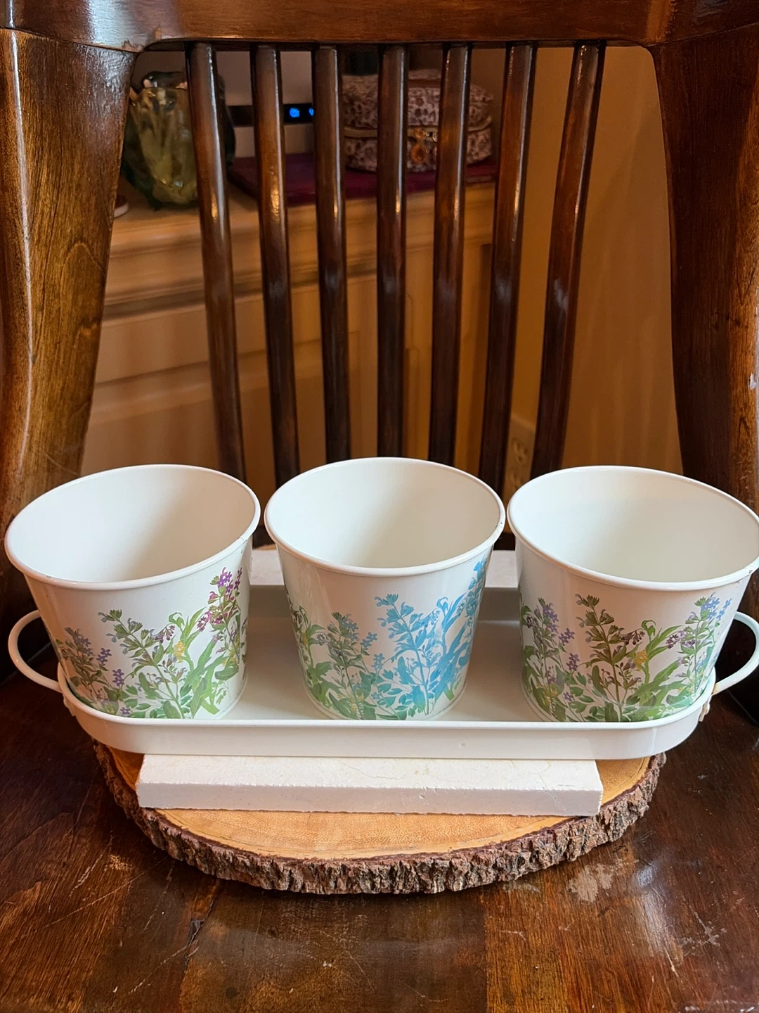 Set of 3 Floral Metal Planter Pots with Tray