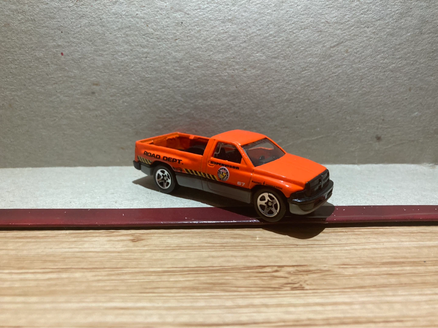 Hot Wheels Loose / Dodge Ram Truck / Road Department Supervisor