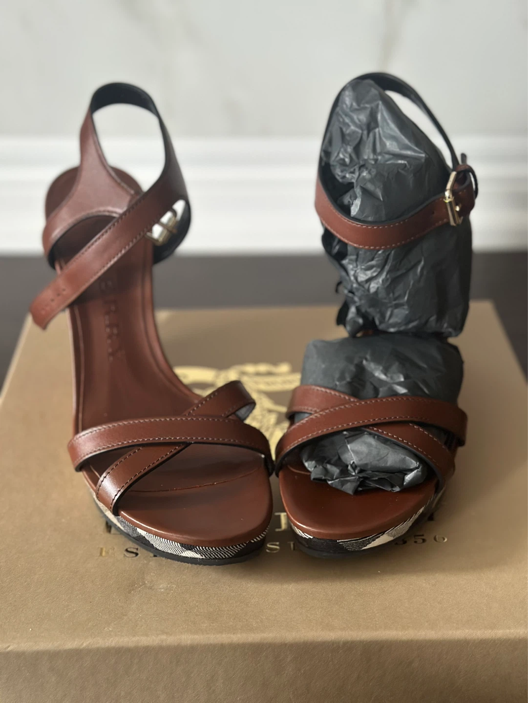 Burberry Brown Leather Wedge Sandals - photo 2