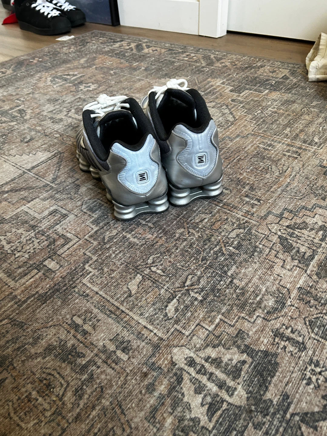 Nike Shox NZ Men's Running Shoes - photo 5