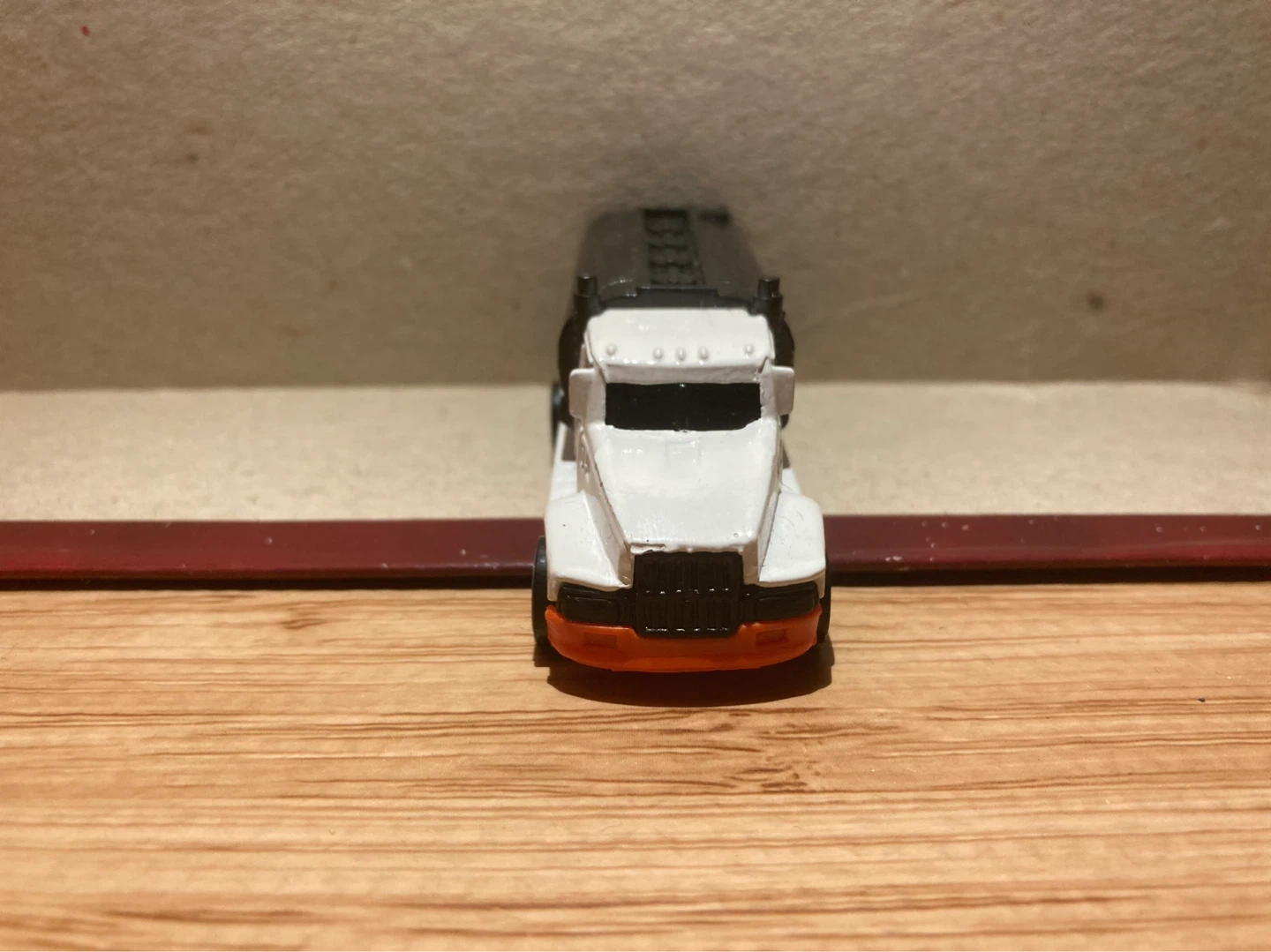 Hot Wheels Loose / Water Dust Control / Road Department - photo 2