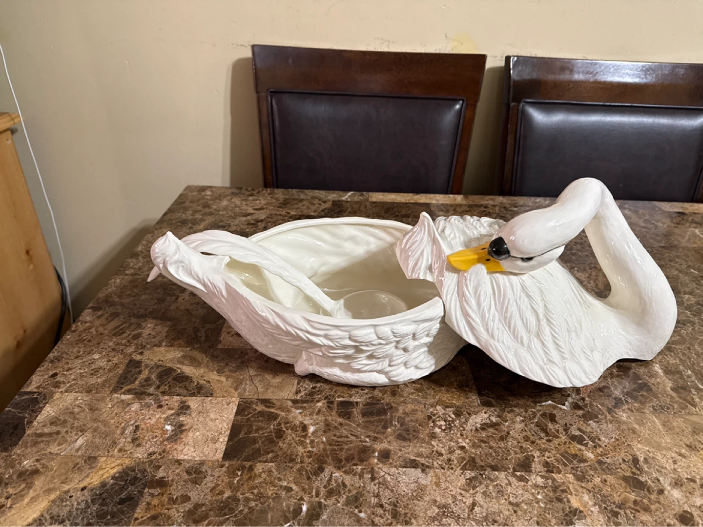 White Ceramic Swan Tureen with Ladle - photo 5